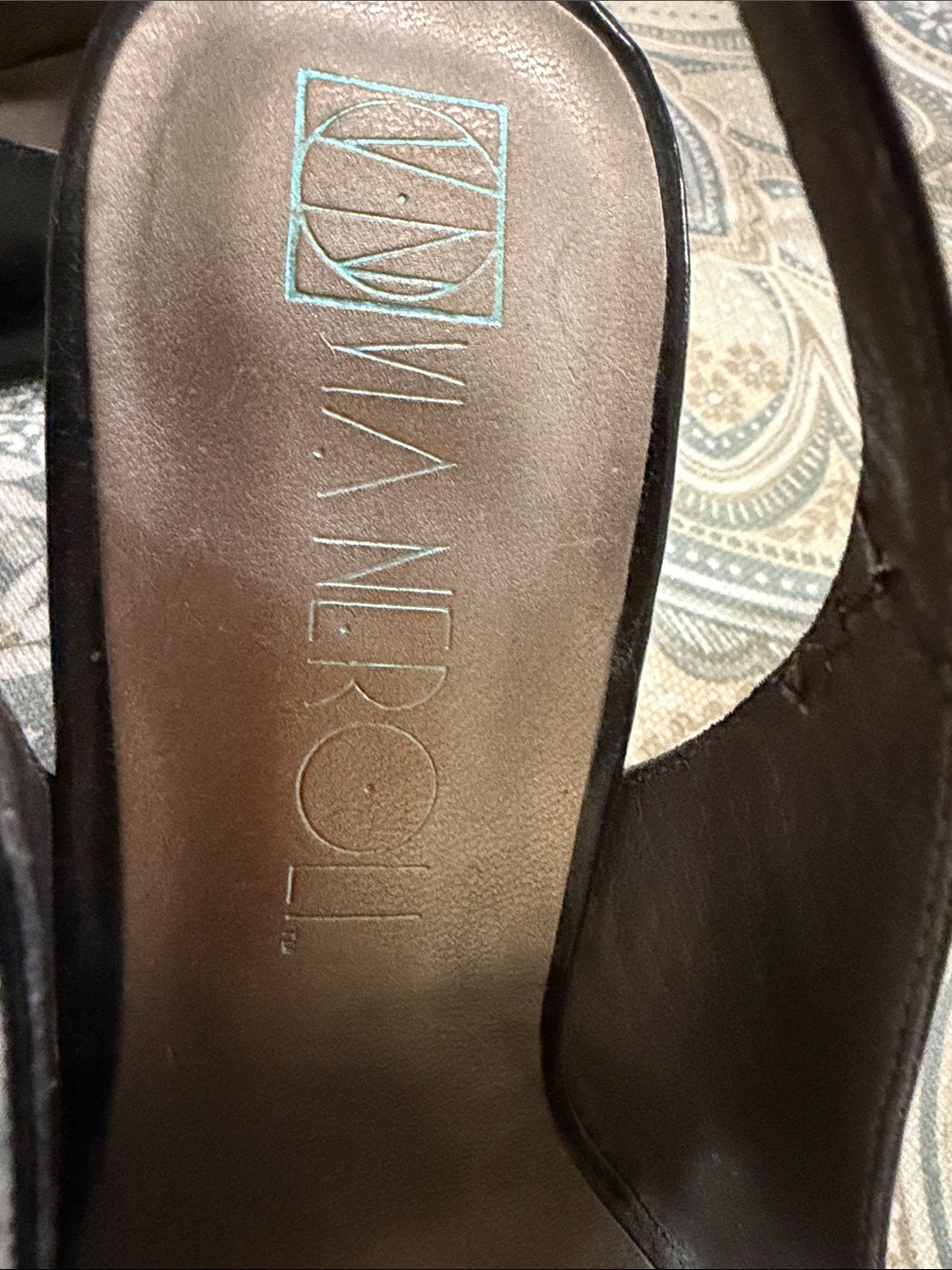 Via Neroli Black Leather Slingback Sandal